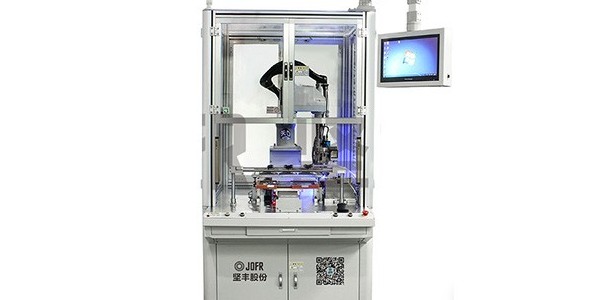 機器人鎖螺絲機選購小竅門！-堅豐股份